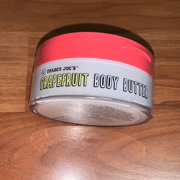 NWT Trader Joe’s Bundle: Body Butter & Sugar Scrub - Picture 4 of 7